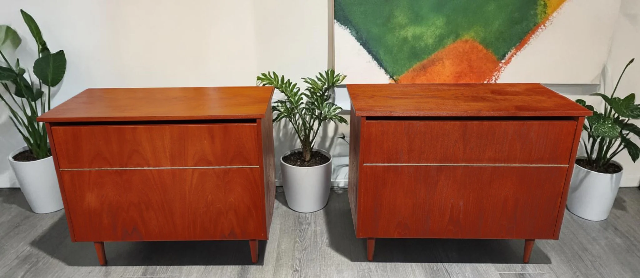 BEDS & DRESSERS